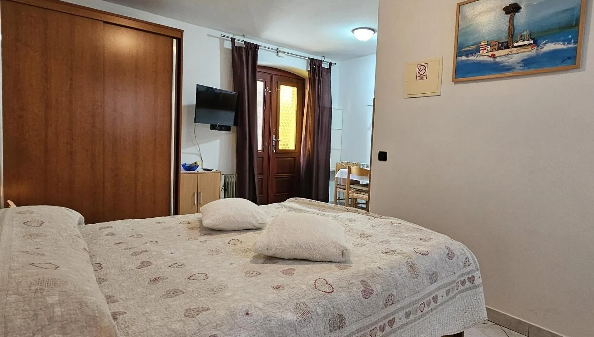 Appartments Grgeta Funtana